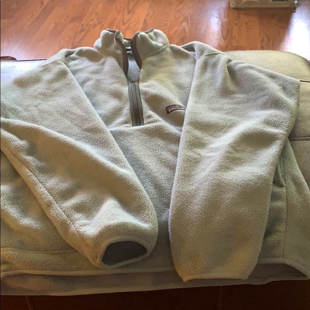 Patagonia blue half zip